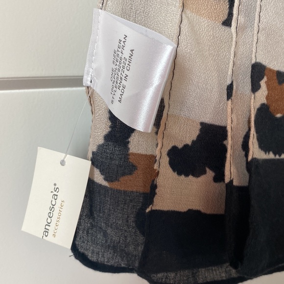 Scarf, cover up - Picture 2 of 7